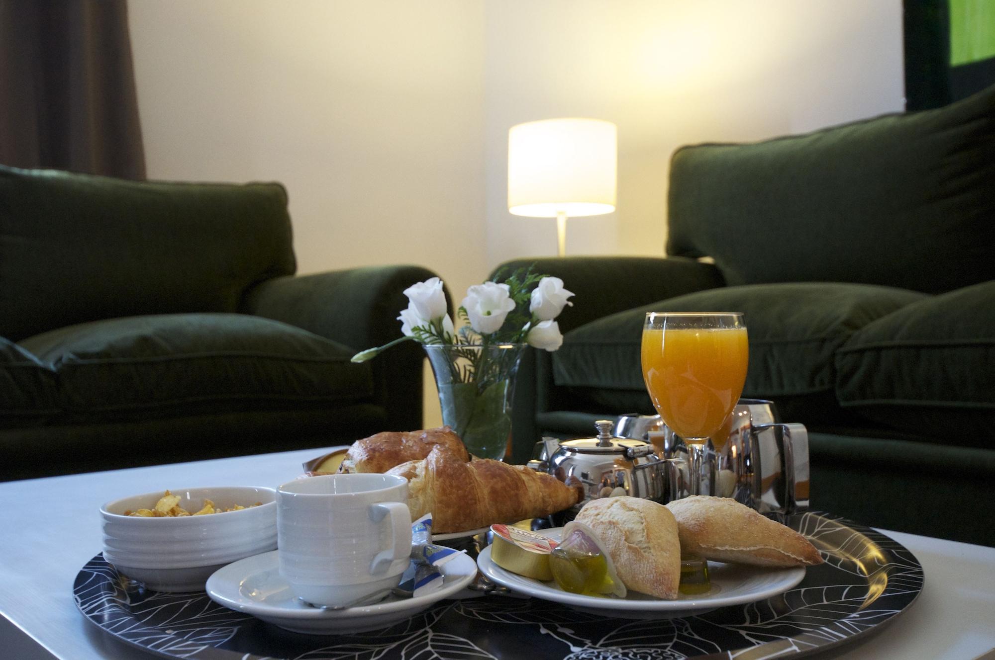 Suite Prado Мадрид Экстерьер фото